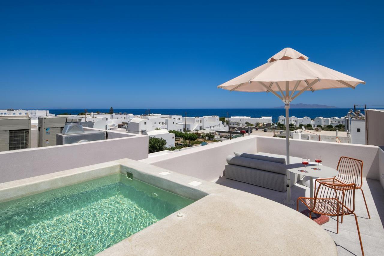 Viva Nove Suites Kamári Exterior foto